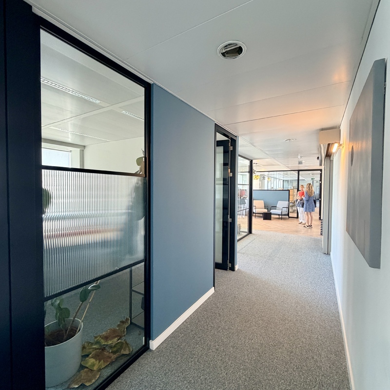 Switch Immo accompagne C&V Defence - Location d'un plateau de bureaux 500M2